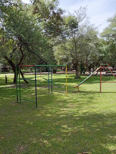 plac zabaw dla dzieci, Sarusungu River Lodge in Rundu