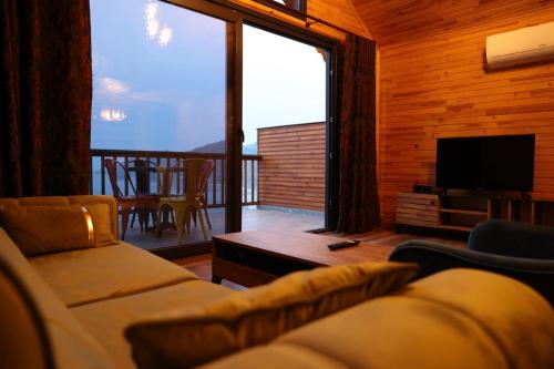 Çaka Marin Life Bungalov Ve Restorant (Caka Marin Life Bungalov Ve Restorant) in Perşembe