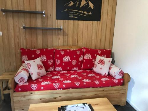 Studio cabine 4 pers 2* exposé Sud, terrasse et parking - FR-1-263-72