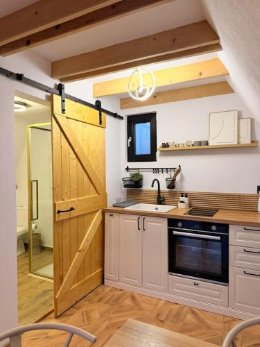 MooN by Sun&Moon Cabins in Manecju