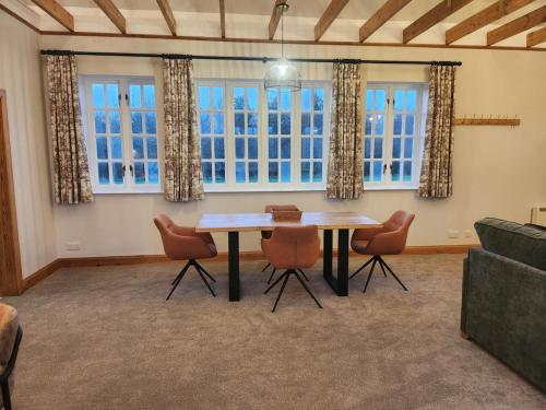 Recently refurbished former art studio in Bogniebrae