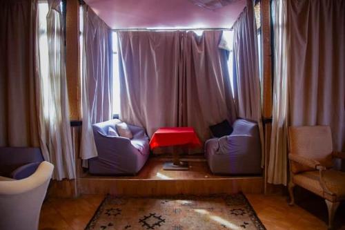 Le Grand Hotel Tazi – Marrakech, KY