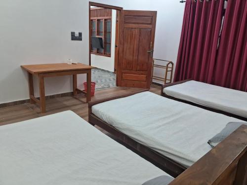 Nila guest – khách sạn tại Nallur