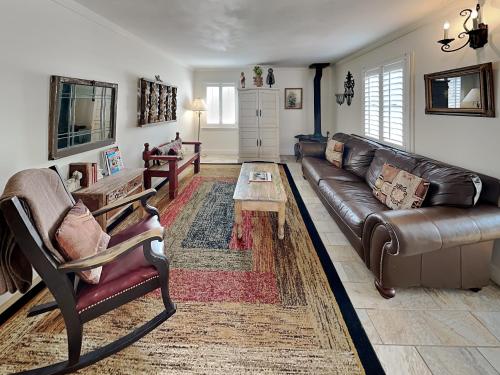 Casita de Jeanetta, 2 Bedrooms, Fireplace, Patio, WIFI, Sleeps 4 in Santa Fe, USA