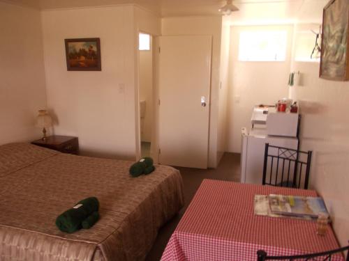 Bignell Street Motel — Photo 4