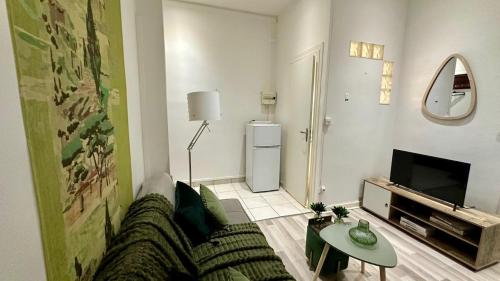 Humility - 1 Bedroom - Close to Pardieu