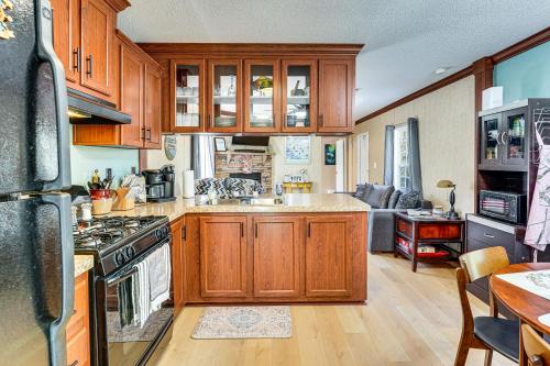 < 1 Mi From Suwannee River, Hideaway w/ Lanai in Bell (FL)