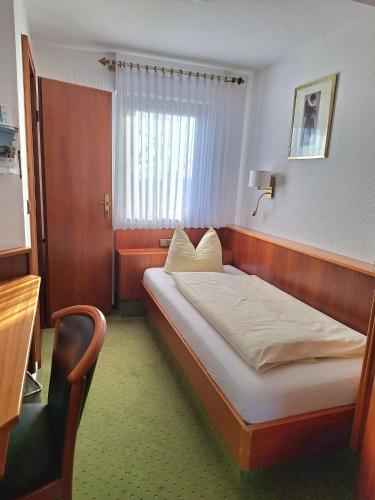 1 twin bed