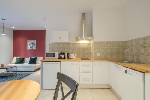 Modern Apartment Close To City Centre - Valencia