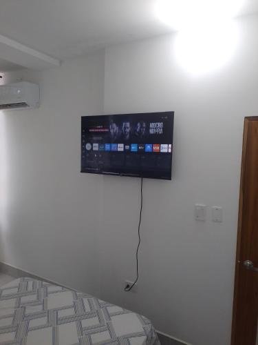 Apto cerca a todo