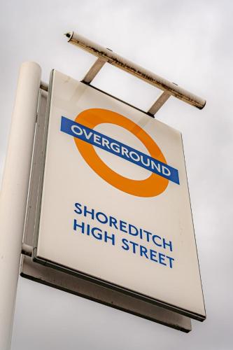 Spacious 1BR Brick Lane Shoreditch City Sleeps 4 (F4 161 BGR) - image 12