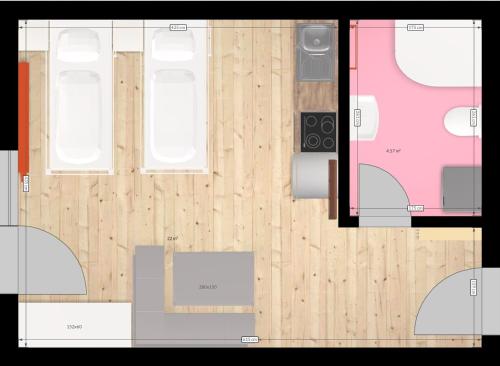 One-Bedroom Apartment with Balcony and Mountain View 