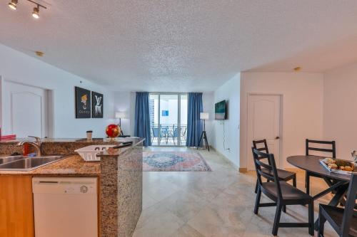 Blue Horizon at Sunny Isles King David in Sunny Isles Beach