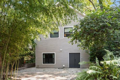 Inman Park Royal 1 BR Beltline Steps - image 2