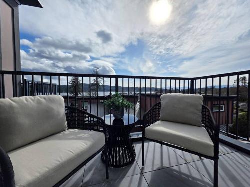 Sooke Ocean Oasis - Boutique Waterfront Rental in 蘇克