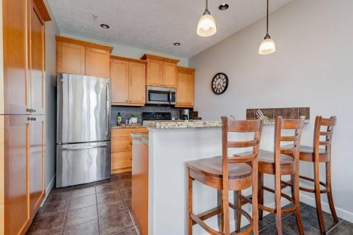 Sooke Ocean Oasis - Boutique Waterfront Rental in 蘇克
