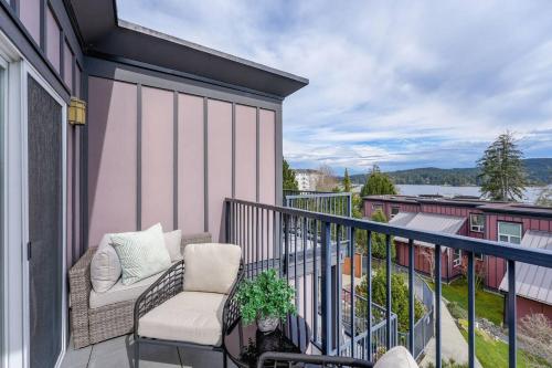 Sooke Ocean Oasis - Boutique Waterfront Rental in 蘇克