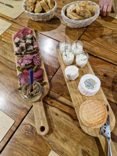 Ēdiens un dzērieni, LES DIVINES BOURGOGNE in La Rochepot