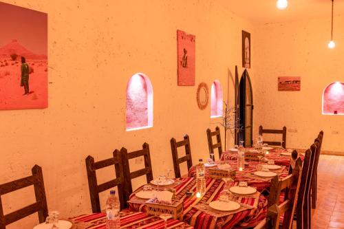 Dotări, Riad Ouzina TGM in Merzouga