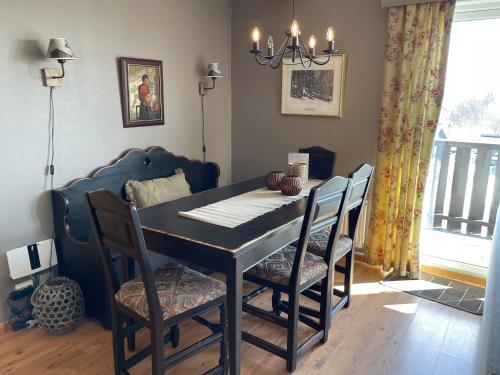 Fasiliti, Central Apartment With 3 Bedrooms And Balcony in Beitostolen