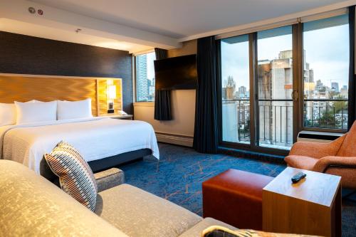 فندق بلو هوريزون (Blue Horizon Hotel) in Vancouver (BC)