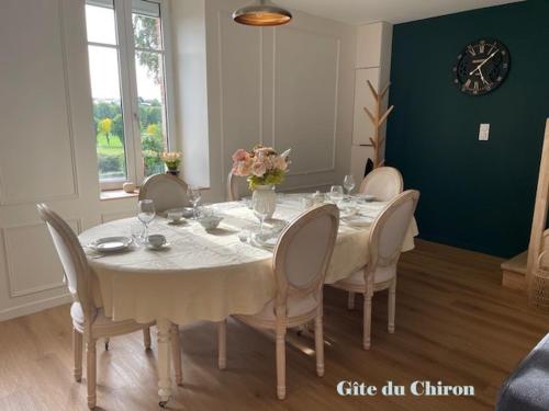 Maison de la Rochejaquelein in Saint Laurent Sur Sevre
