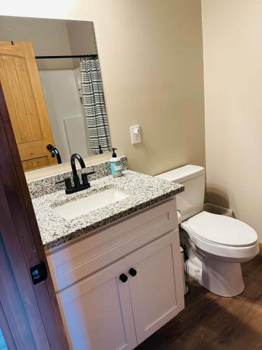 Bourbon Villa at Daynabrook Farm with Hot Tub-6 in Harrodsburg (KY)