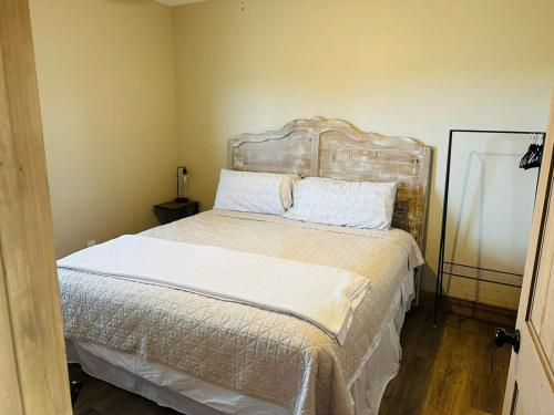 Bourbon Villa at Daynabrook Farm with Hot Tub-6 in Harrodsburg (KY)