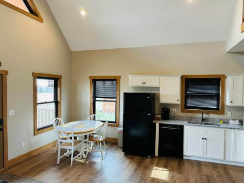 Bourbon Villa at Daynabrook Farm with Hot Tub-6 in Harrodsburg (KY)