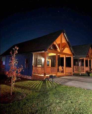 Bourbon Villa at Daynabrook Farm with Hot Tub-6 in Harrodsburg (KY)