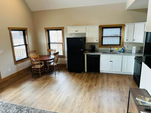 Bourbon Villa at Daynabrook Farm with Hot Tub-5 in Harrodsburg (KY)