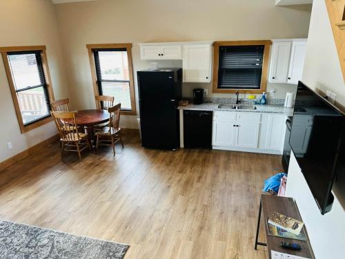 Bourbon Villa at Daynabrook Farm with Hot Tub-5 in Harrodsburg (KY)