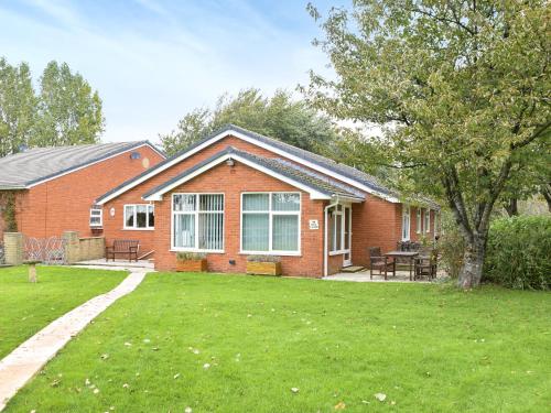 Exterior view, Quail Cottage - Uk50659 in Singleton