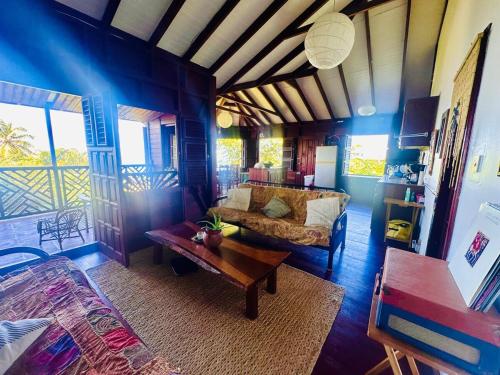 Hummingbird House in Calibishie