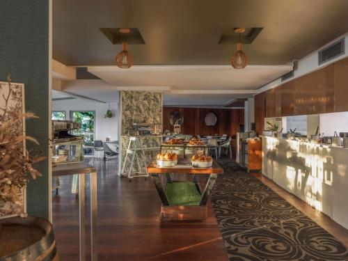 Restaurant, Peppers Salt Resort & Spa Kingscliff in Kingscliff