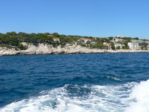 Chambres d'Hôtes Chez Cécile à Lagnes - Accommodation