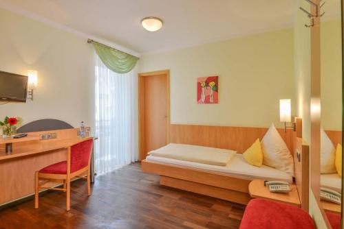 1 twin bed