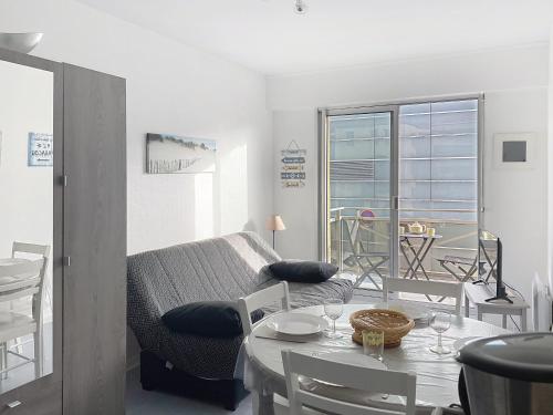 Studio rénové avec balcon à 100m de la plage et piscine - 4 personnes - Les Sables-d'Olonne - FR-1-331-204 - image 5