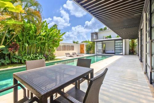 Zen Retreat. 3BR Japanese Inspired Oasis w/ Pool