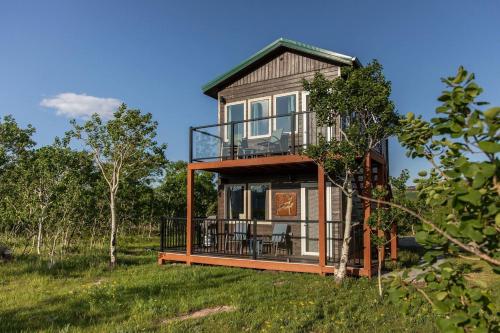 . Glacier Quarry-A Villa Surrounded by the Rockies Part of the Glacier Ridge Vacation Rental Collection