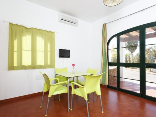 Bungalow avec Terrasse - Pour 2 personnes - API-1-52-1872 in Humilladero