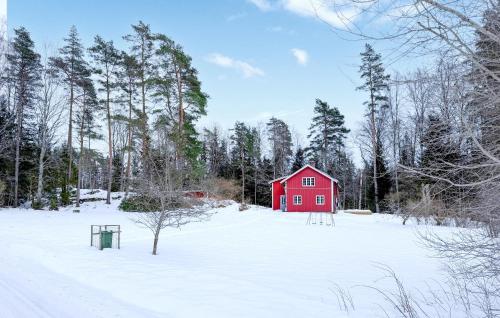 . Stunning Home In Säffle With Wifi