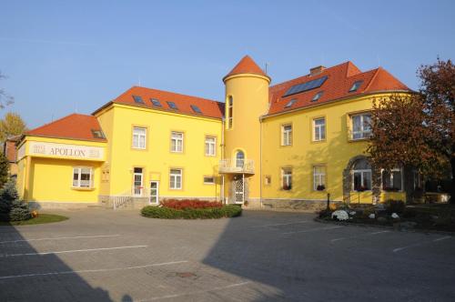. Hotel Apollon