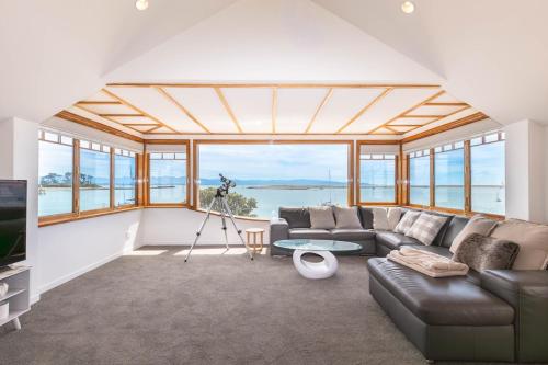 Nelson Harbour Light Waterfront Apartment – khách sạn tại Stepneyville