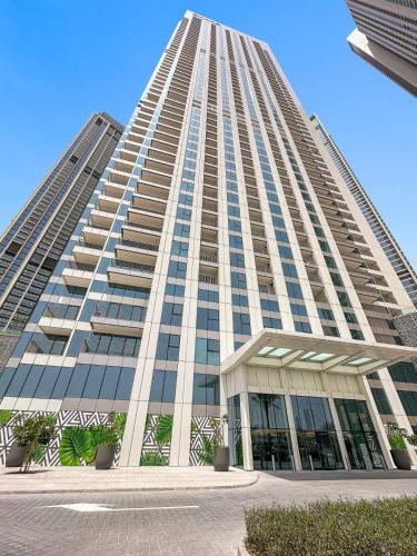 Chic & Classic 1BDR In Downtown Views-14 - image 6