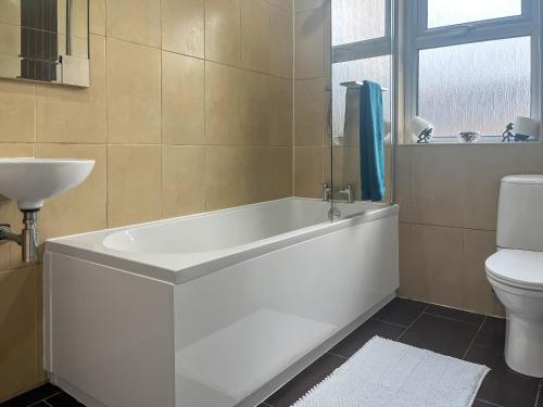 حمام, Lakes And Shores Retreat in Maryport