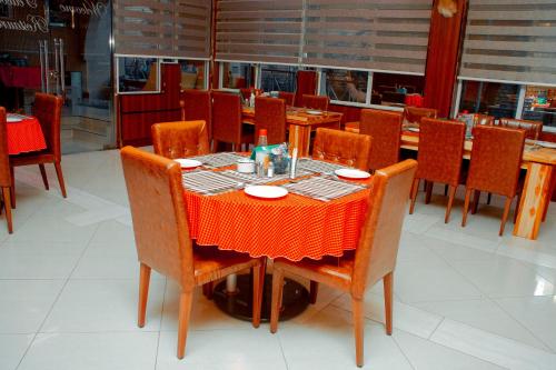 Beacoresort in มเบยา