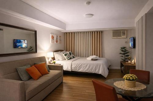 Abreeza Place Tower 1 27th Floor, Wi-Fi 50mbps and Kitchen - Davao City