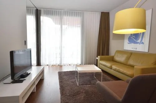 1BR - Modern, stylish, centrally located - Baron 26 in Zürich, Schweiz