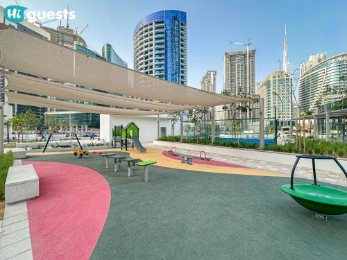 Peninsula Luxury 1 BR with Stunning Water Views - image 14